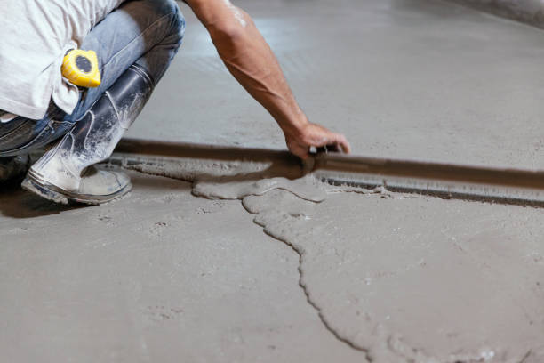 Best Affordable Concrete Contractor  in Neoga, IL